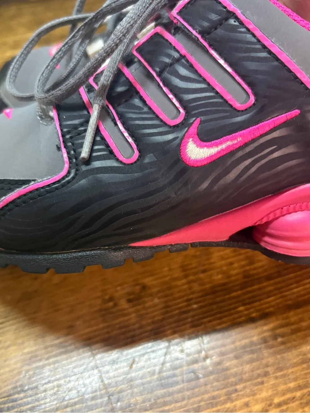 Nike Gray And Pink Shox Size 13C